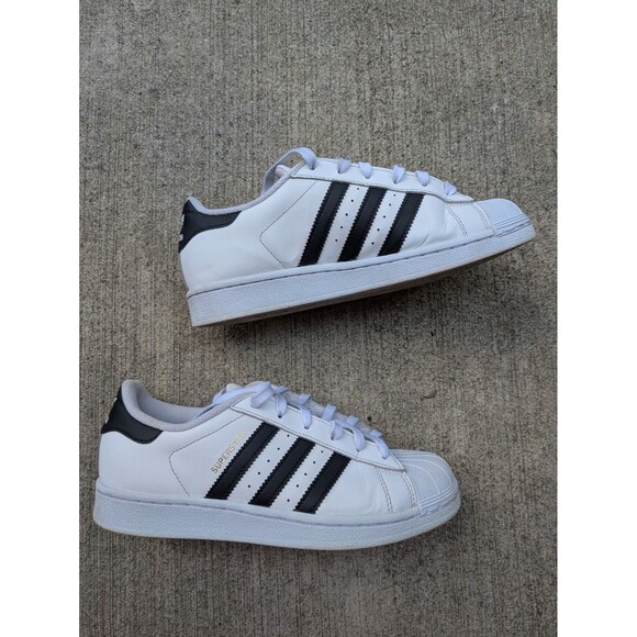 adidas gazelle silver green womens Adidas Women's NMD R1 Shoes